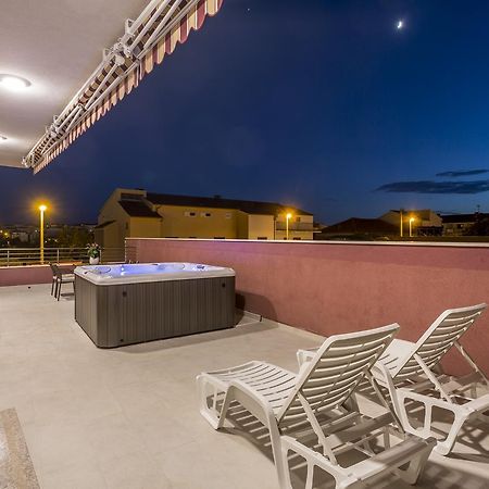 Apartmani Lukic Сплит Экстерьер фото