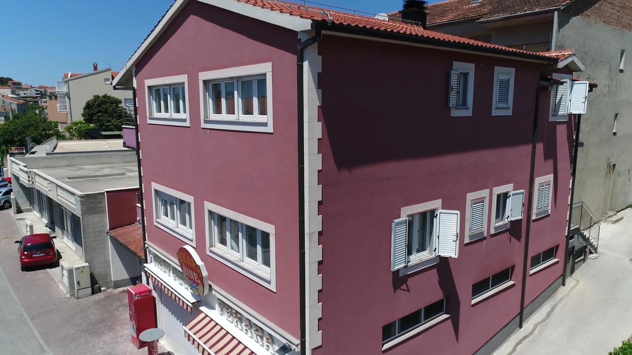 Apartmani Lukic Сплит Экстерьер фото