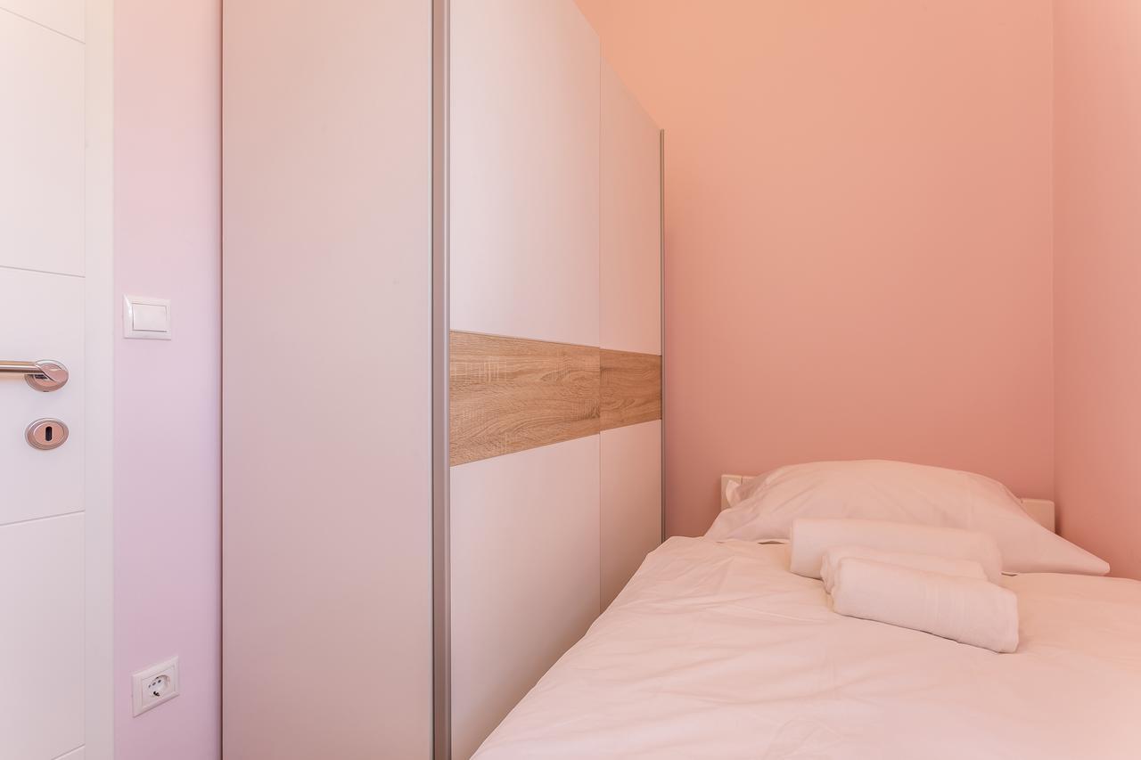 Apartmani Lukic Сплит Экстерьер фото