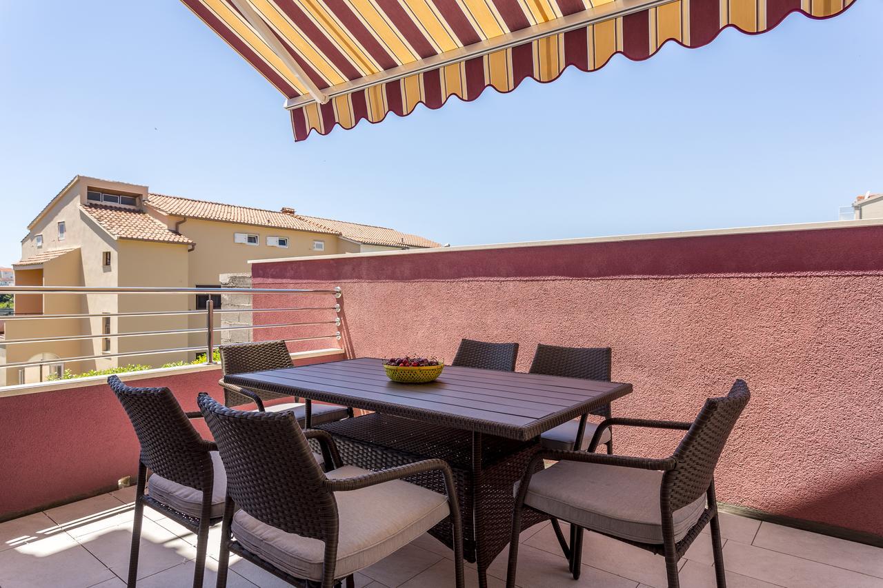 Apartmani Lukic Сплит Экстерьер фото