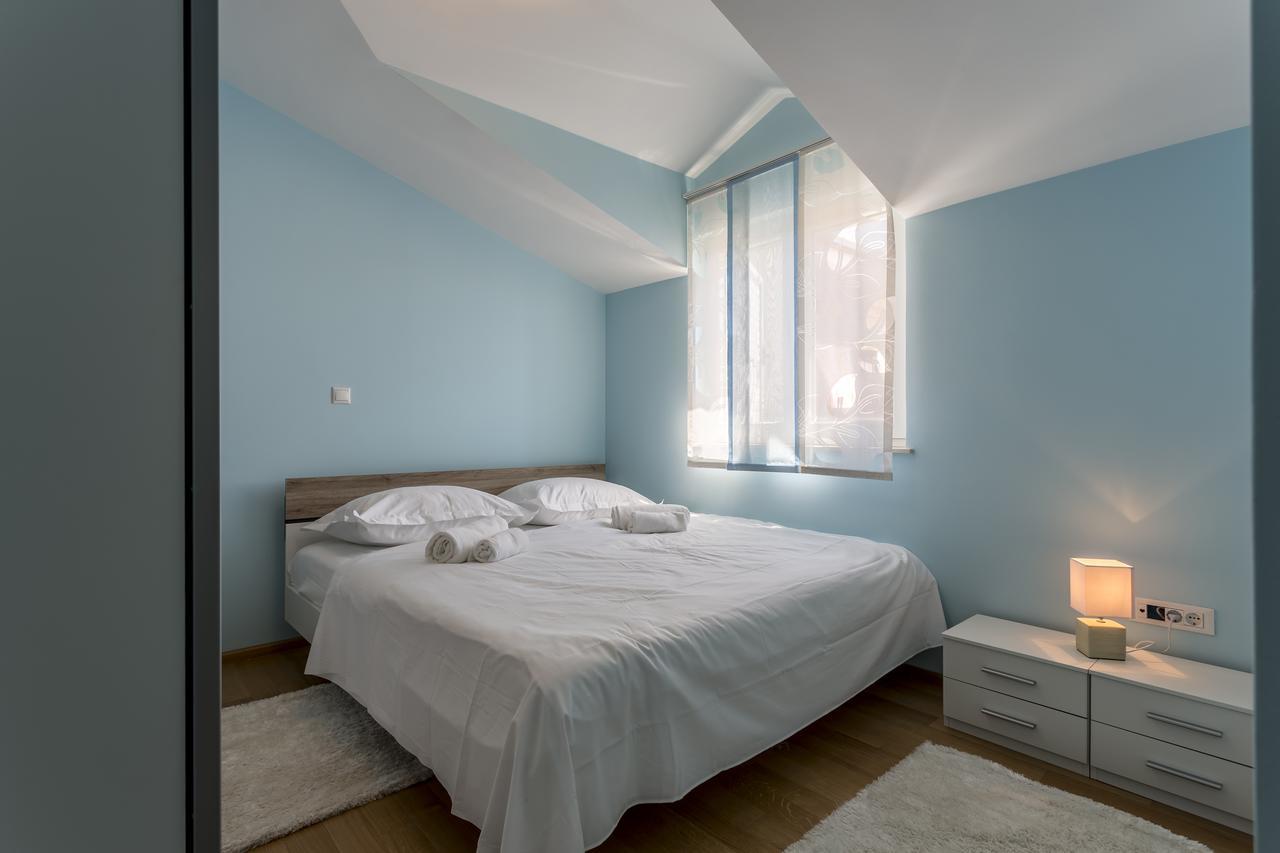 Apartmani Lukic Сплит Экстерьер фото