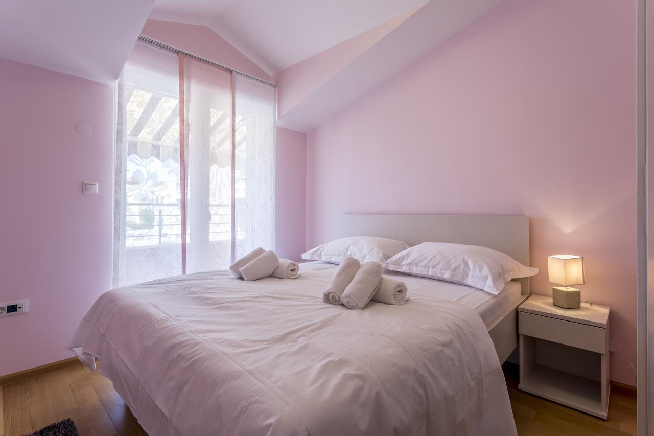 Apartmani Lukic Сплит Экстерьер фото