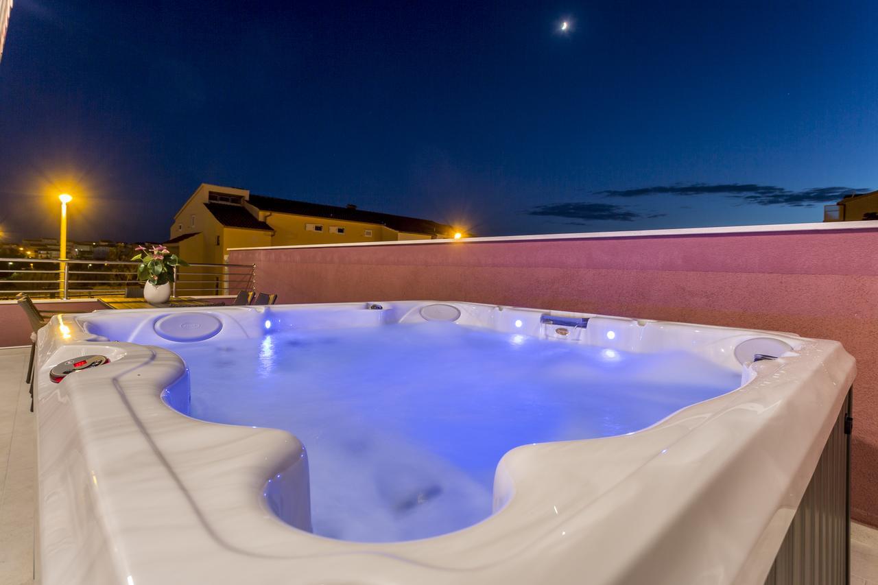 Apartmani Lukic Сплит Экстерьер фото