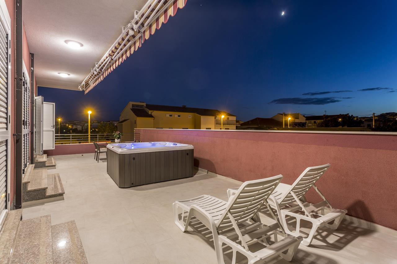 Apartmani Lukic Сплит Экстерьер фото